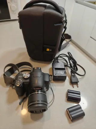 Cámara de fotos digital Panasonic Lumix DMC-FZ8