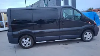Opel Vivaro 2006