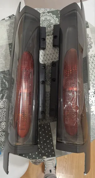 Pilotos Traseros Trafic Vivaro Primastar camper