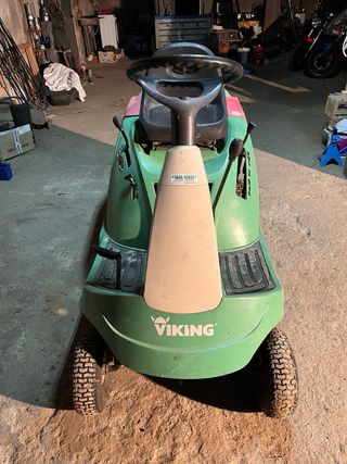 Tractor Cortacésped Viking Verde