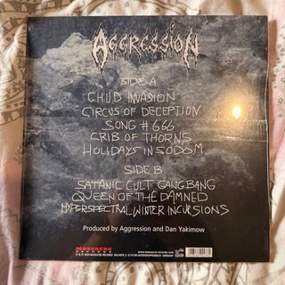 Vinilos precintados: Halsey, Lady Gaga, Punk Rock