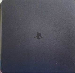 PS4 + Mando Rojo + Cascos Razer + GTA V y BO3