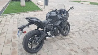 Kawasaki Ninja 650 Negra