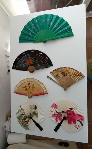 Set di ventagli decorativi