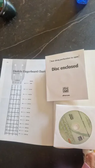 2 Libros Ukelele: Basic Course + Daily Ukulele