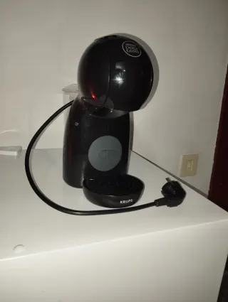 Cafetera Dolce Gusto Negra