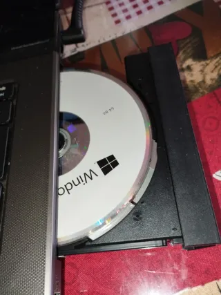 Acer Notebook Pantalla Grande Win y Mint