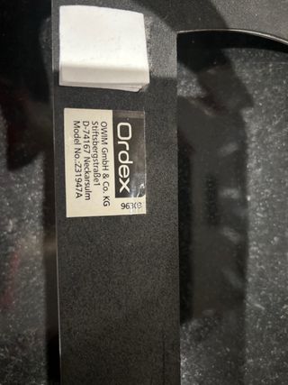 Perchero de puerta metálico