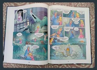 2 Libros Disney. La Cenicienta Y La Bella Durmient