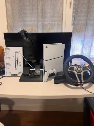 Consola PS5 Slim Digital + Accesorios Gaming