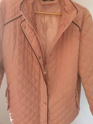 Parka Acolchada Rosa, Talla XXXL.