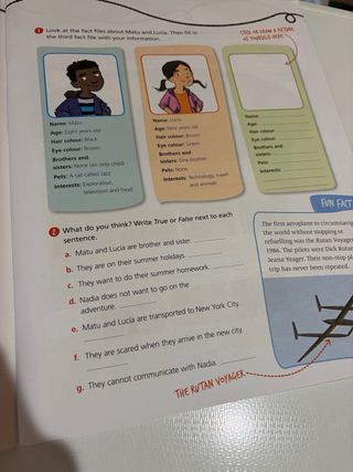 Holiday Book Level - 3º Primary