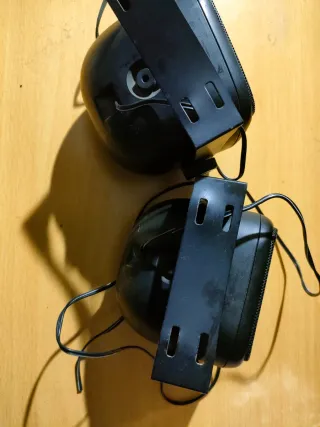 Altavoces coche/ordenador negros