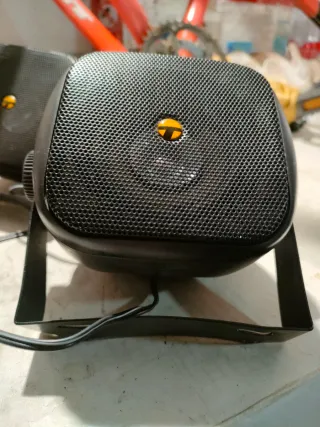 Altavoces coche/ordenador negros