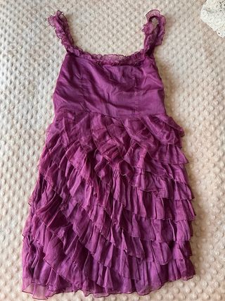 Vestido morado Káhyra con bordado y pedrería