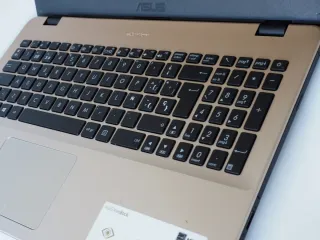 ASUS PORTATILE LAPTOP i5 SSD