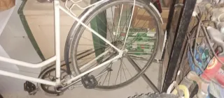 Bicicleta vintage blanca