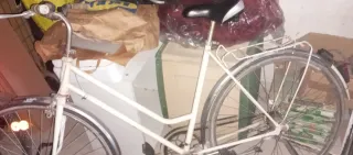 Bicicleta vintage blanca