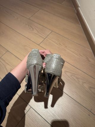 Sandalias de tacón Michael Kors oro/plata