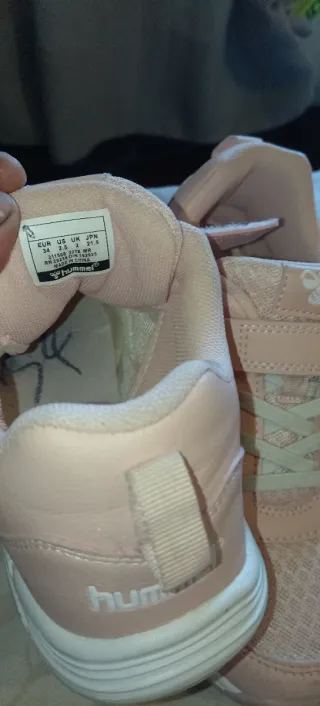 Zapatillas Hummel rosas talla 34