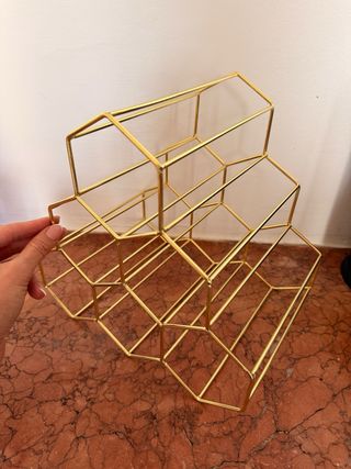 Botellero de vino dorado diseño geométrico