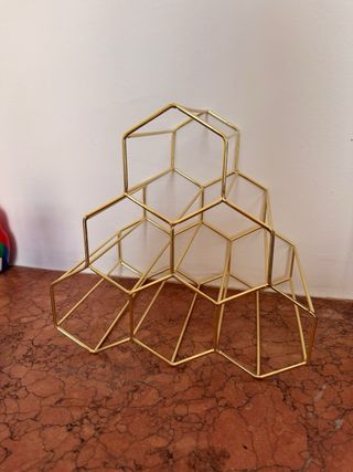 Botellero de vino dorado diseño geométrico