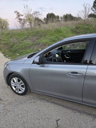 Peugeot 308 SW 1.6 e-HDi 115 Active-2014 -96mil km