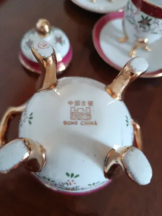 Set 2 Tazzine Cinesi con Zuccheriera