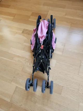 Carro de paseo Minnie rosa y negro