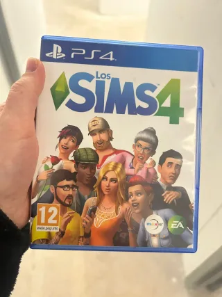 I Sims 4 PS4