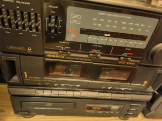 Equipo de música Elekta ECD-5000