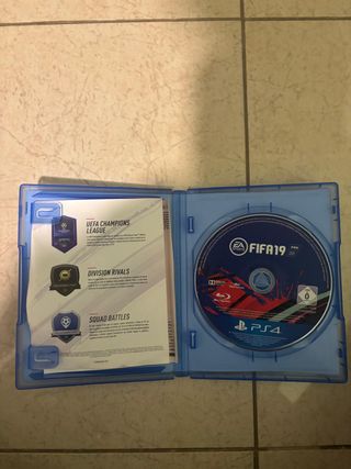 Pacchetto FIFA 19 e NBA 2K19 PS4