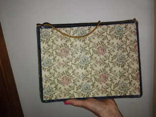 Quadro capezzale con angioletti