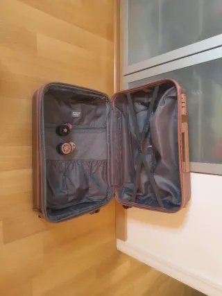 Maleta trolley mediana-grande Swisswin