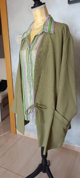 Conjunto kimono y blusa seda talla 54/56