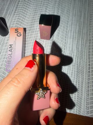 Lote 3 Labiales: Lovren, Sheglam, Special