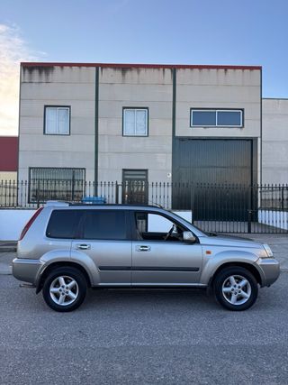 Nissan X-Trail 2004
