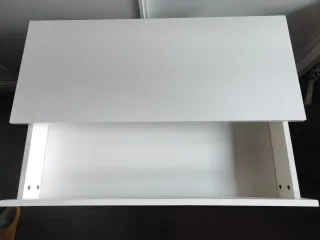 Consola Nórdica Blanca y Madera