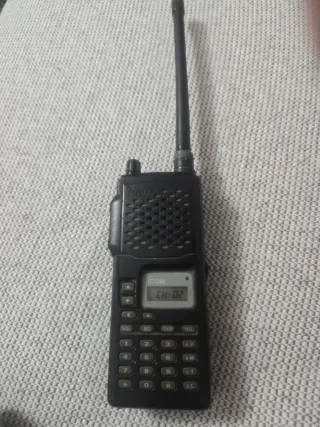 Walkie Talkie ICOM CH-02