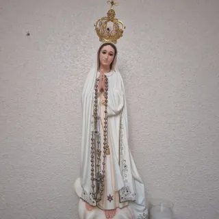 Virgen de Fátima con corona de Resina de calidad