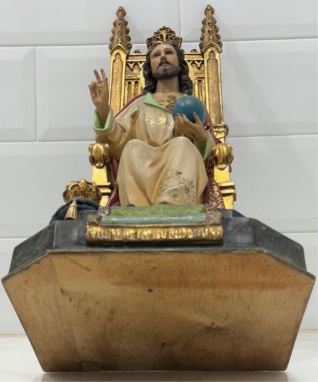 ANTIGUO SAGRADO CORAZÓN ENTRONADO ORO SELLADO OLOT