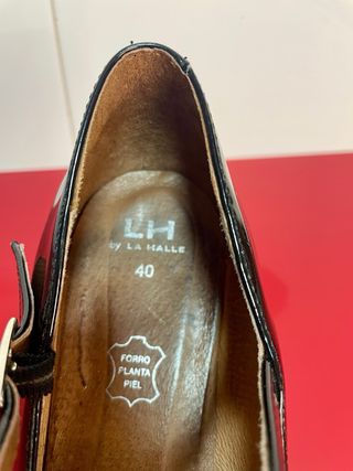 Zapatos de tacón negros
