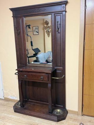 Mueble recibidor madera con espejo