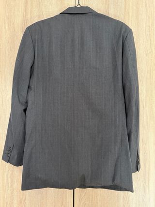 Traje Burberry Raya Gris