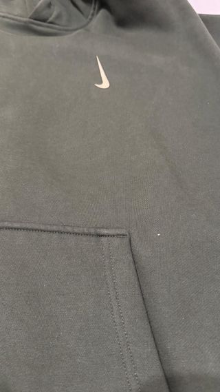 Sudadera Nike x Billie Eilish