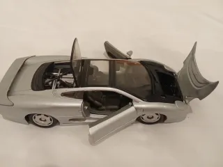 Jaguar XJ220 1/24 Plata