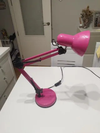 Flexo de mesa rosa y negro