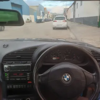 BMW e36 328i