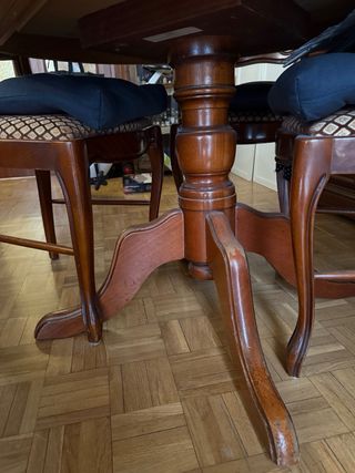 Mesa comedor cerezo francés con 4 sillas