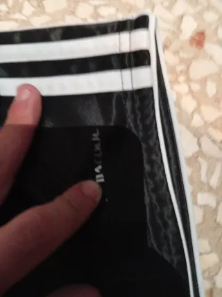 Pantalón corto Adidas Talla M